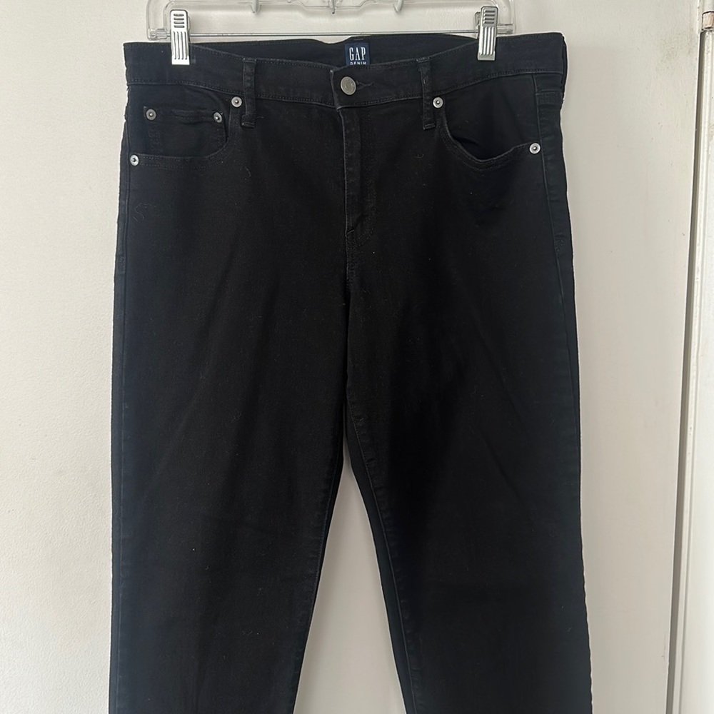Women’s GAP Black Jeans